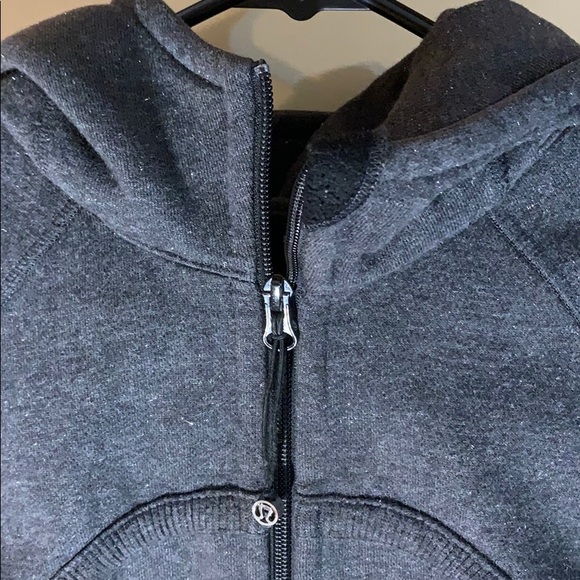 Lululemon Black Sparkly Scuba Jacket - Picture 2 of 4